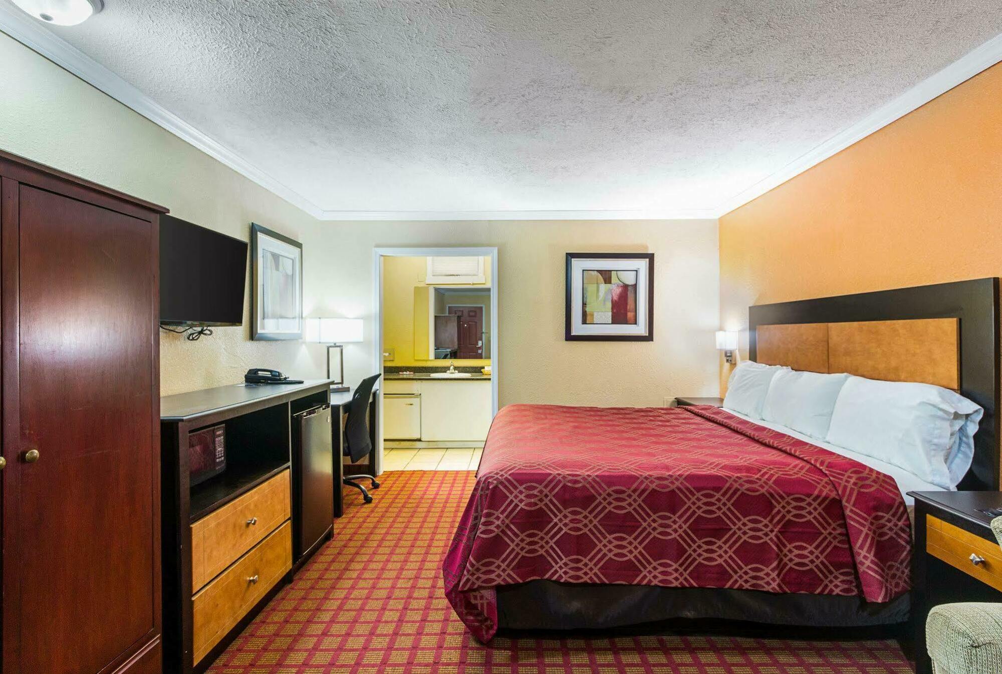 Rodeway Inn West Dodge Omaha Esterno foto